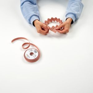 paso 11 para hacer manualidad cesta de lino