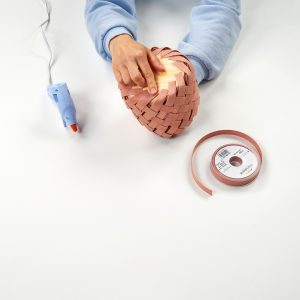 paso 23 para hacer manualidad cesta de lino